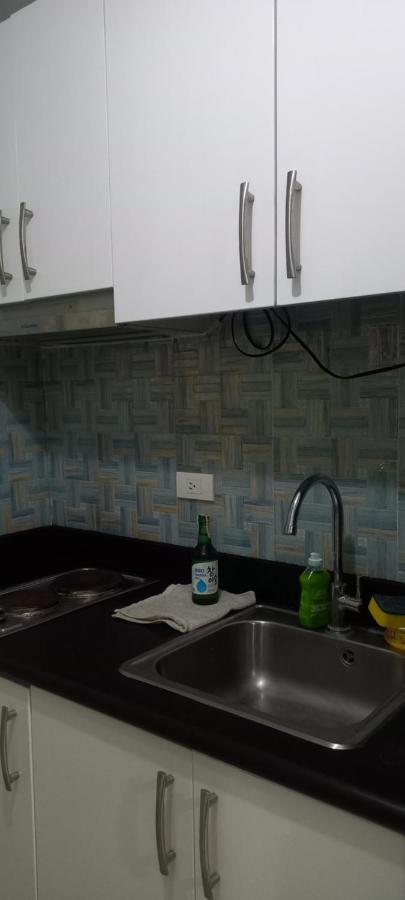 Smdc Jazz Mall 2 Combine Unit With 3 Br Makati City Zewnętrze zdjęcie